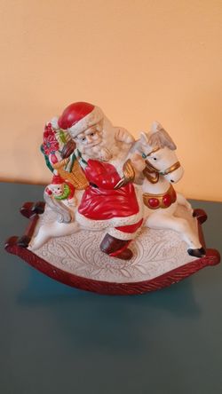 Vintage Christmas musical figurin Santa c.