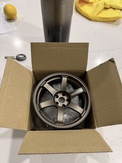 Volks Racing 1/4 Scale Model Wheel TE37 Saga S-plus