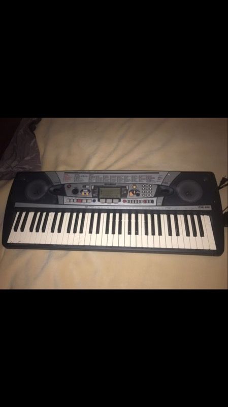 Yamaha piano