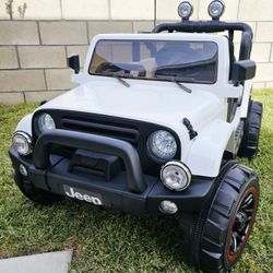 BRAND NEW! Jeep 12volt 2seater Ride On Electric Kids Car With Remote Control Power Wheels Powerwheels 12v