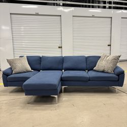 Beautiful Blue Sofa with Chaise ‼️ FREE DELIVERY ‼️