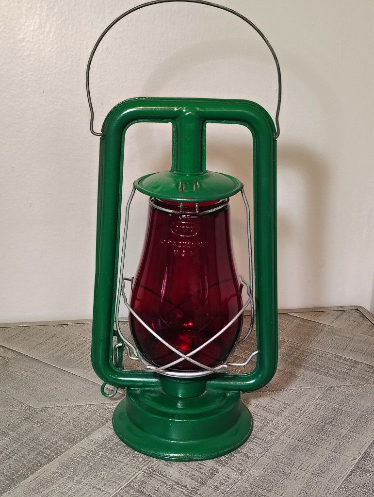 1890 June Patent Date Regal Dietz Lattern
