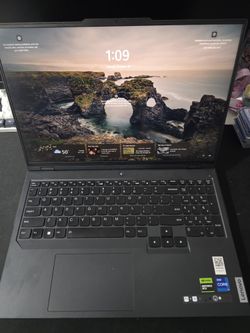 Lenovo Legion Pro 5 16rx8