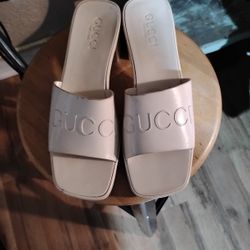Gucci Sandals 