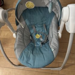 Baby swing 