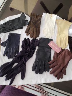 Please see 10 photos  vintage and new Womens gloves size SMALL $5 each