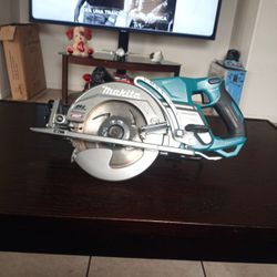 Makita Circular Sow