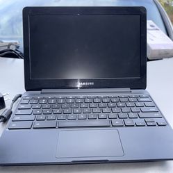 Samsung XE500C13 Chromebook Laptop, (Factory Reset)