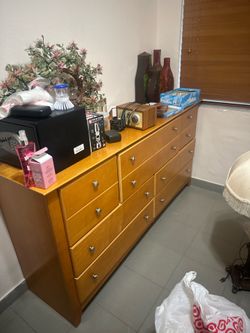 Furniture Dresser
