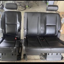 Chevy Tahoe Middle Seat 