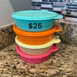 Tupperware Cereal Bowl With Lids