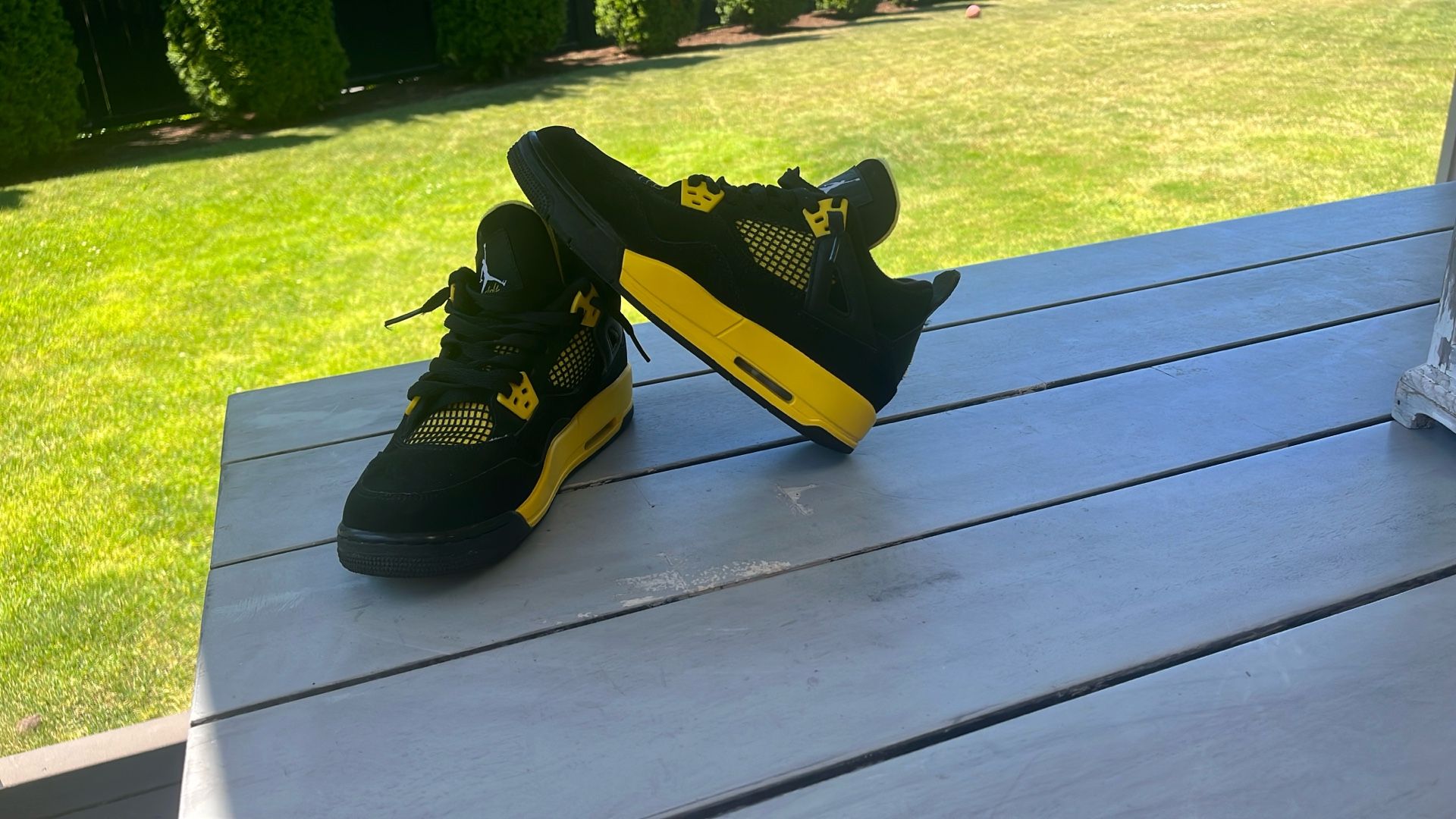Jordan 4s