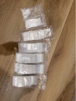 small ziploc baggies