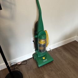Bissell BigGreen Commercial ProCup Vacuum Cleaner