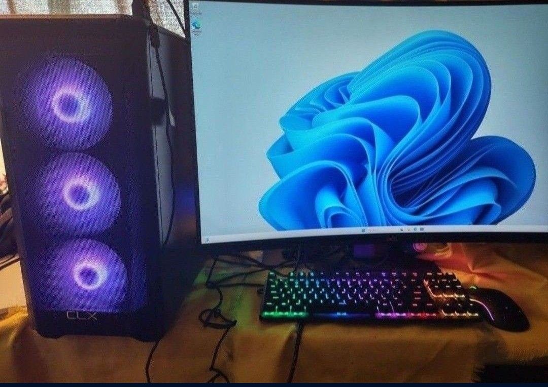 Very Nice Great Condition Older PC Gaming Computer