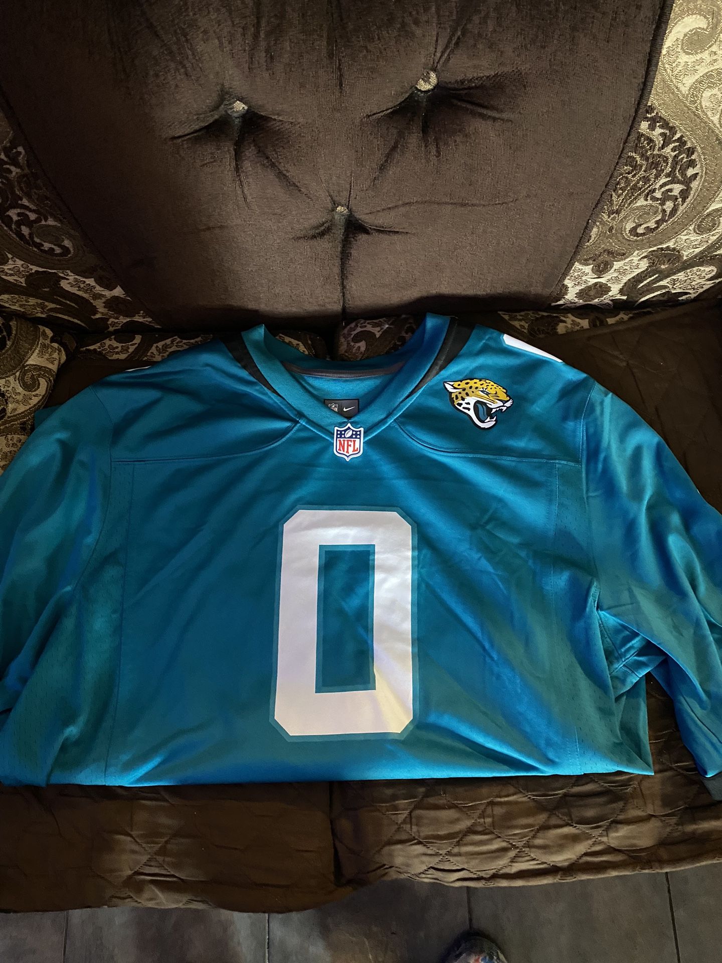 Jaguars Jersey (New) (Best Offer)