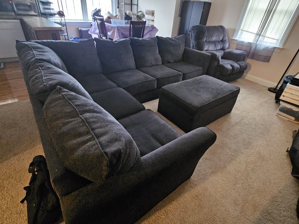 Large Sectional Couch Set w/ Recliner & Storage Ottoman