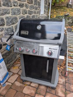 Weber Spirit Gas Grill with Cover