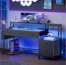 Gaming desk