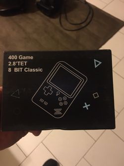 Retro Handheld Game Console - Brand New - over 400 games