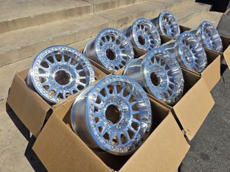 17"  KMC KM445 IMPACT beadlocks 17x9