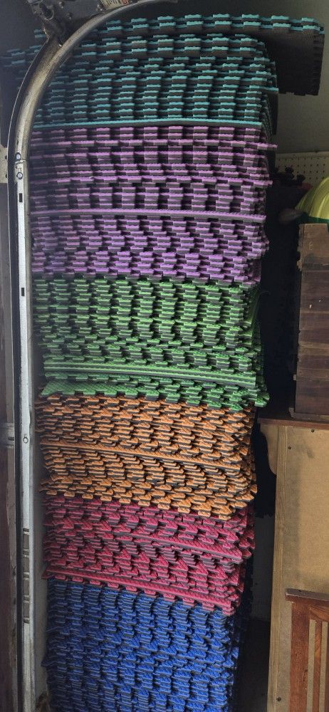 24" X 24" Muti Purpose Floor Mats