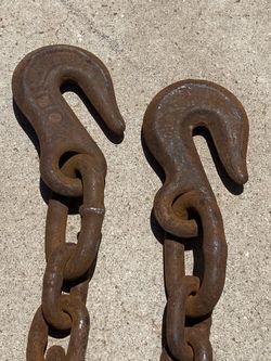 11’ ft Chain & Hooks