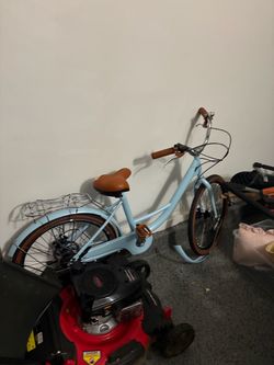 Light Blue Vintage Style Cruiser Bike