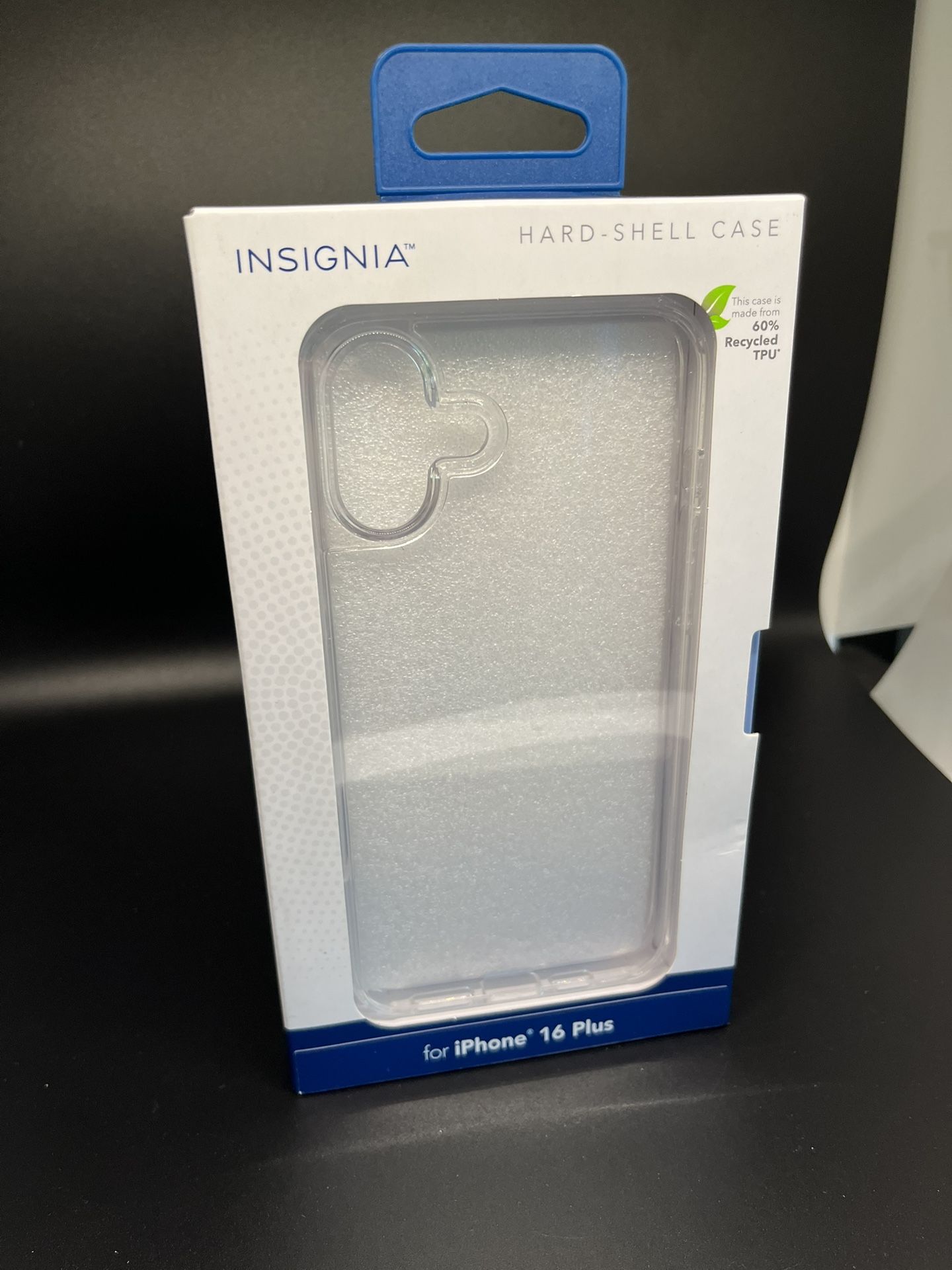 Insignia Hard-Shell Case Phone 16 Plus
