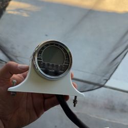 Evolution Speedometer 