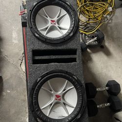 2 12” Kickers With Box And 1000 Watt Amp