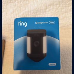 Ring Spotlight Cam Plus Battery 