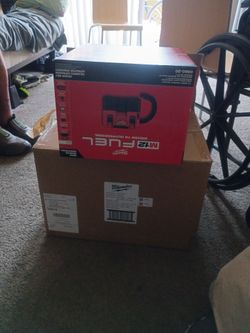 New Milwaukee M12 Vacuum