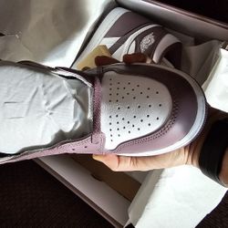 Men's AJ1 Retro High OG "If It's Posted It's Still Available"