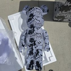 Bearbrick x Keith haring