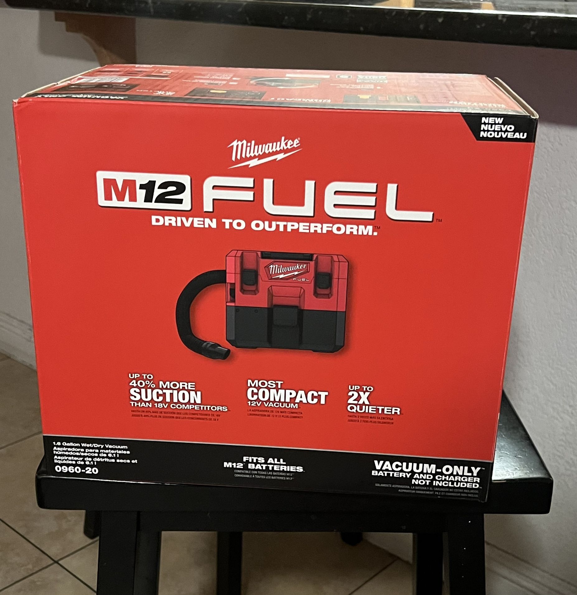 Milwaukee M12 FUEL 12-Volt Lithium-Ion Cordless 1.6 Gal. Wet/Dry Vacuum (Vacuum-Only)
