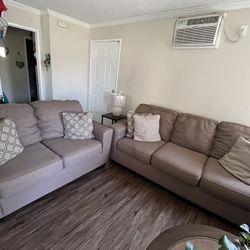 Couches 