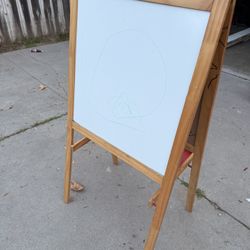 Kids Art Easel Free