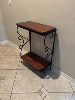 PLANT STAND/ HALLWAY SHELF/ END TABLE