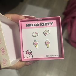 Hello kitty earrings
