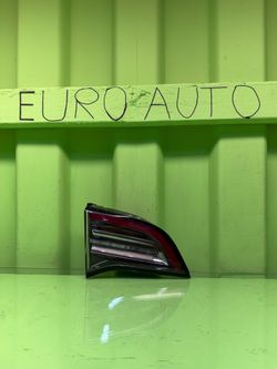 2017 2018 2019 2020 2021 2022 2023 TESLA MODEL 3 Left Driver Side Trunk Lid / Inner Tail Light OEM
