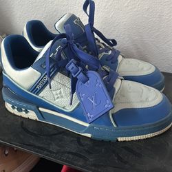 Size 10 Louis Vuitton LV trainers blue