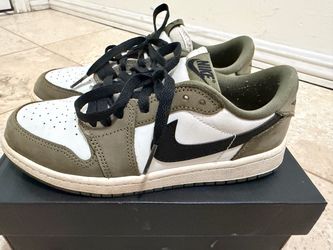 Boys Jordan’s