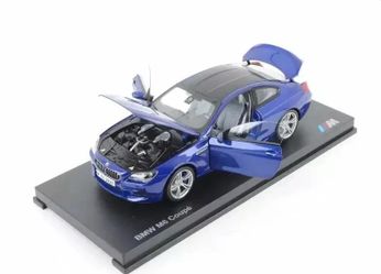 BMW Model M6 Coupéyy Diecast 1:18 F13 New in Box Blue