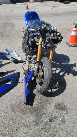 2005 2006 Kawsaki 636 Zx6 Part Out 