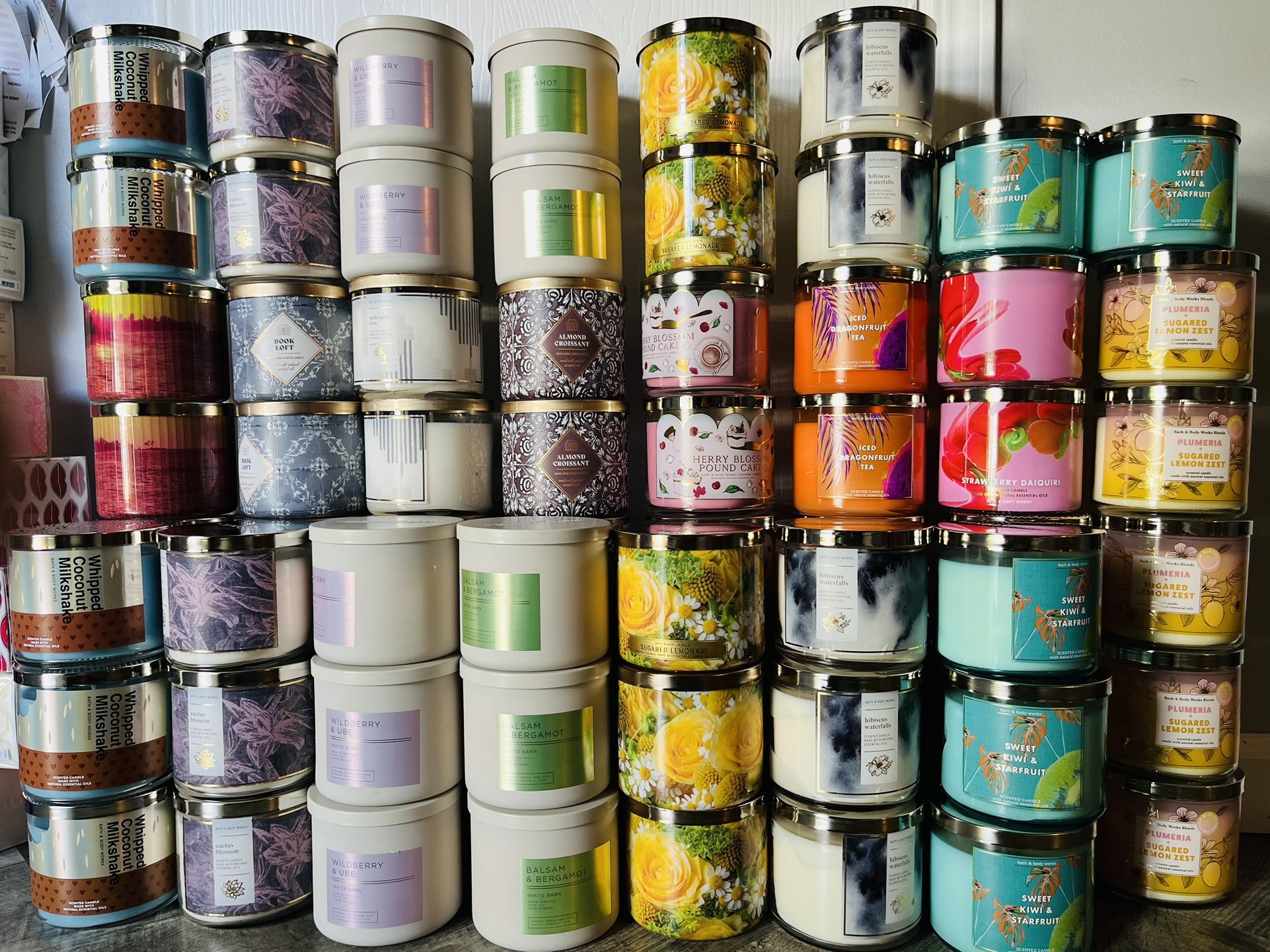 2 For $25 Bath And Body Works Candle 3 Wicks It’s All Brand New And Pick Up Gahanna