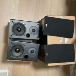 Polk T15 Speakers Pair Good Condition 