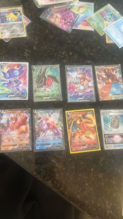 pack of 8 rare pokémon cards