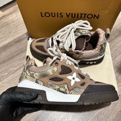 Louis Vuitton Snake Skin 
