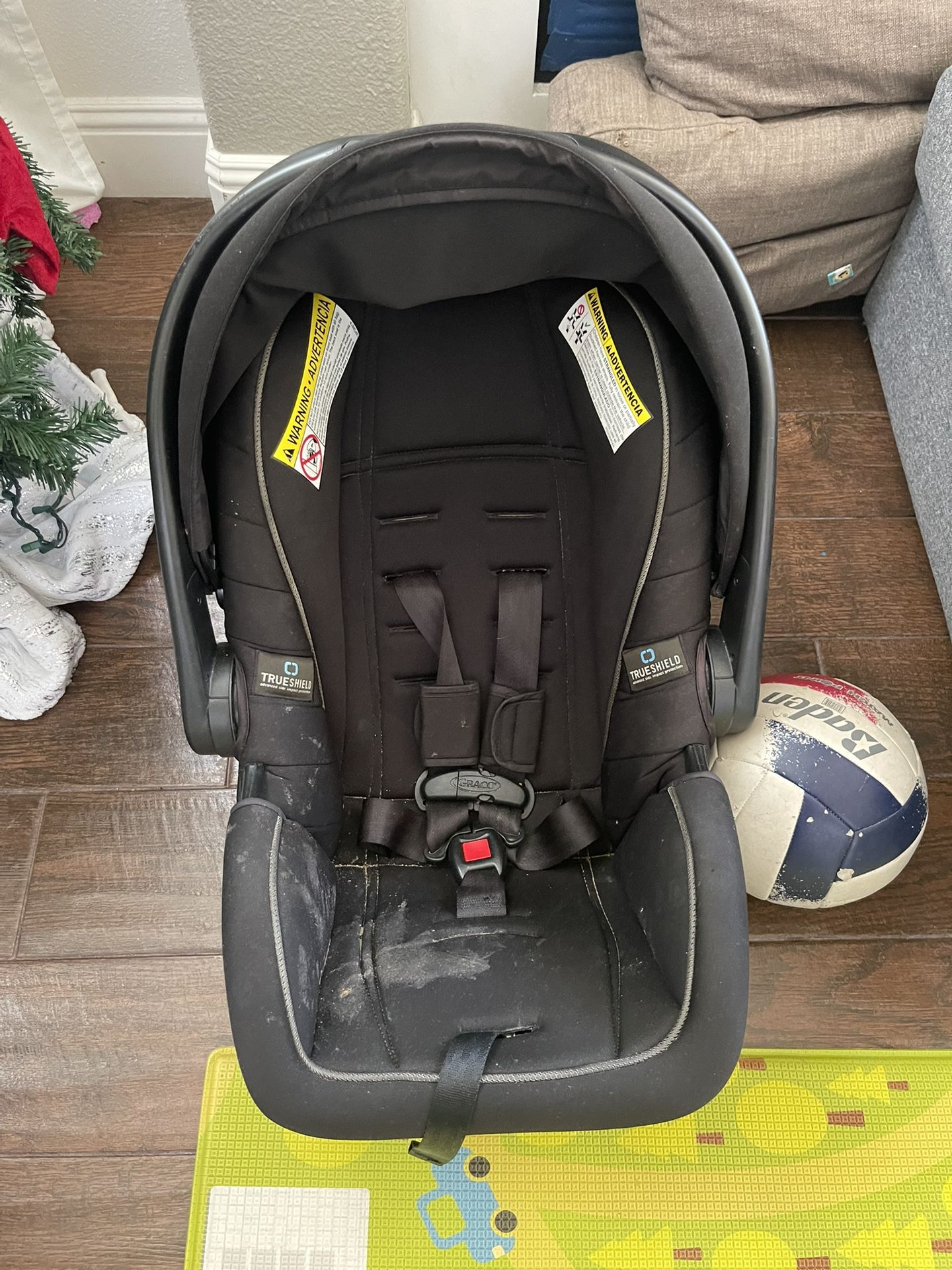 BABY CARSEAT: GRACO